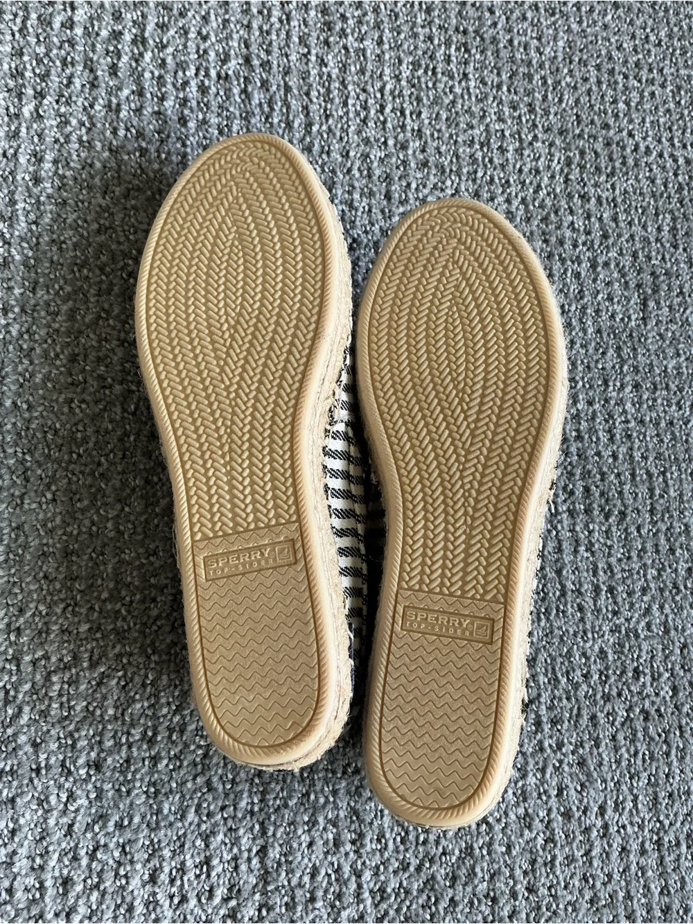 NWOB Sperry Navy and Cream Striped Espadrille Boat Shoes Size 6 - Picture 4 of 6